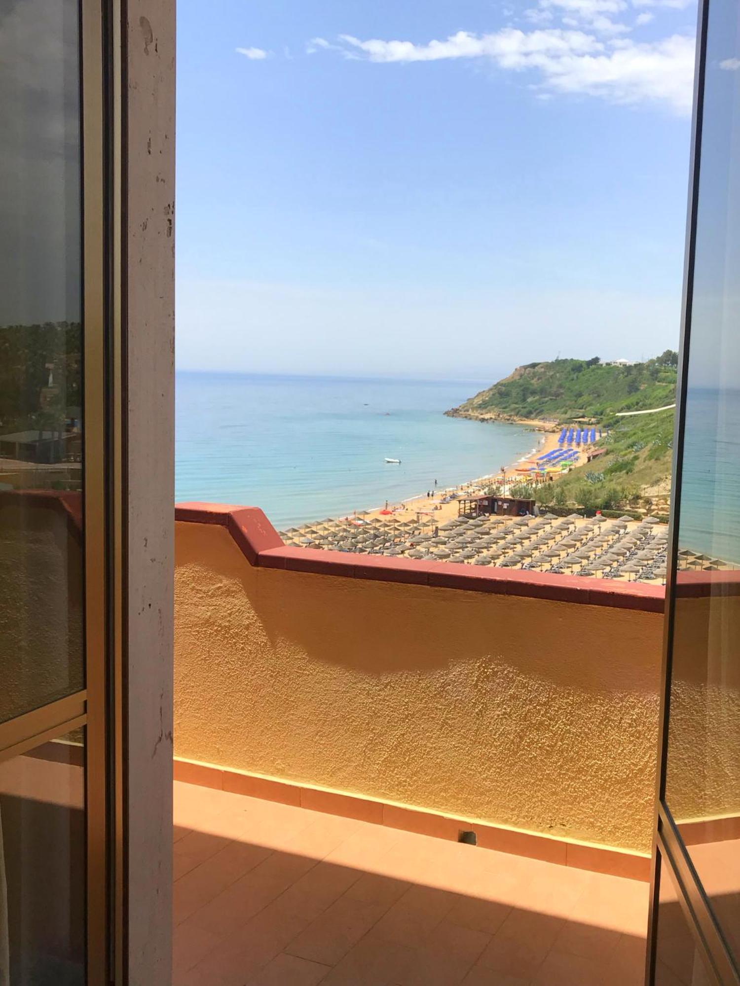 Appartamenti E Stanze Onde Blu Le Castella  Exteriér fotografie